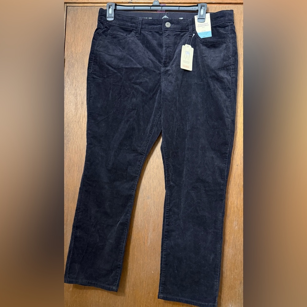 NWT St. John’s Bay Black Corduroy Pants - Picture 1 of 2
